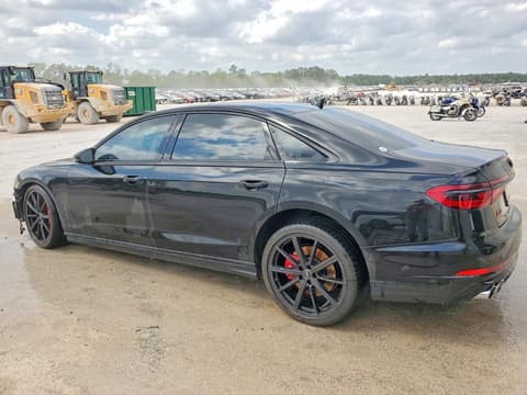 2023 Audi S8, VIN WAULSAF84PN001303. Фото 2 из 6 с аукциона Copart. Каталог авто из США OpenDataCar.