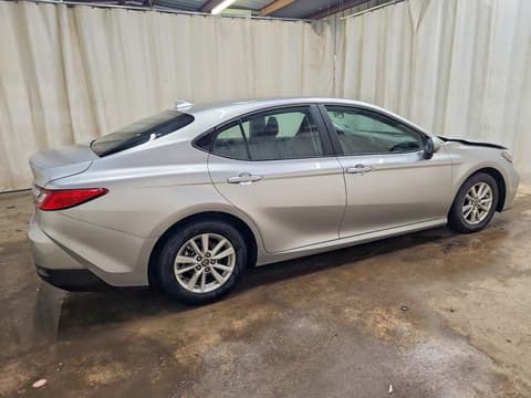 2026 Toyota Camry, VIN 4T1DAACK3TU703781. Фото 3 з 6 з аукціону Copart. Каталог авто зі США OpenDataCar.