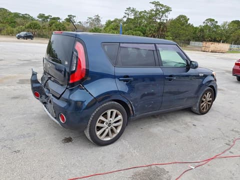 2019 Kia Soul, VIN KNDJP3A55K7644664. Фото 3 з 6 з аукціону Copart. Каталог авто зі США OpenDataCar.