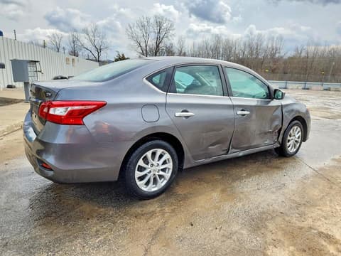2019 Nissan Sentra, VIN 3N1AB7AP2KY359896. Zdjęcie 3 z 6 z aukcji Copart. Katalog aut z USA OpenDataCar.