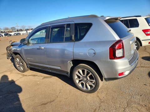 2016 Jeep Compass, VIN 1C4NJDEB3GD572137. Фото 2 з 6 з аукціону Copart. Каталог авто зі США OpenDataCar.