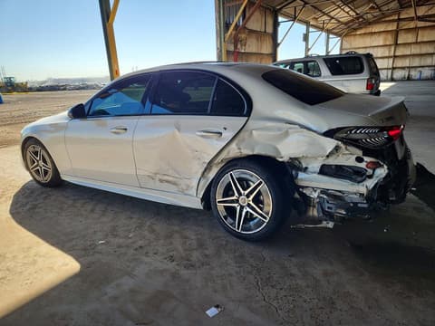 2023 Mercedes-benz C-Class, VIN W1KAF4HB1PR132700. Zdjęcie 2 z 6 z aukcji Copart. Katalog aut z USA OpenDataCar.