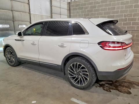 2019 Lincoln Nautilus, VIN 2LMPJ8L91KBL42868. Фото 2 з 6 з аукціону Copart. Каталог авто зі США OpenDataCar.