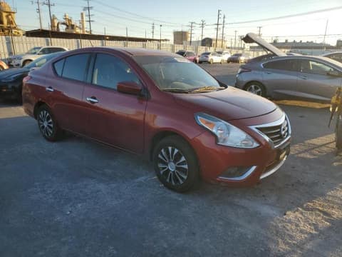2018 Nissan Versa, VIN 3N1CN7AP5JL832590. Фото 4 з 6 з аукціону Copart. Каталог авто зі США OpenDataCar.
