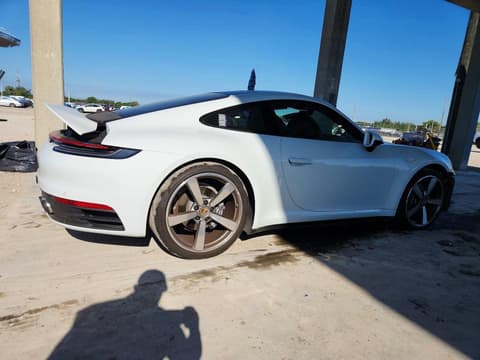 2022 Porsche 911, VIN WP0AA2A9XNS205802. Фото 3 з 6 з аукціону Copart. Каталог авто зі США OpenDataCar.