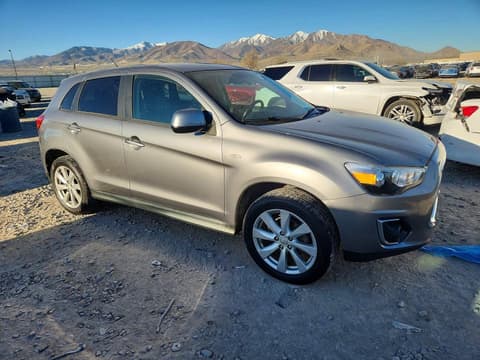 2015 Mitsubishi Outlander Sport, VIN 4A4AR3AW9FE051922. Фото 4 з 6 з аукціону Copart. Каталог авто зі США OpenDataCar.