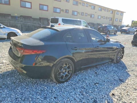 2017 Alfa romeo Giulia, VIN ZARFAEDN8H7531126. Фото 3 з 6 з аукціону Copart. Каталог авто зі США OpenDataCar.