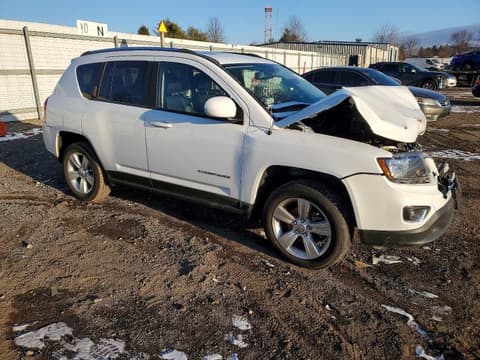 2015 Jeep Compass, VIN 1C4NJCEAXFD398745. Фото 4 з 6 з аукціону Copart. Каталог авто зі США OpenDataCar.