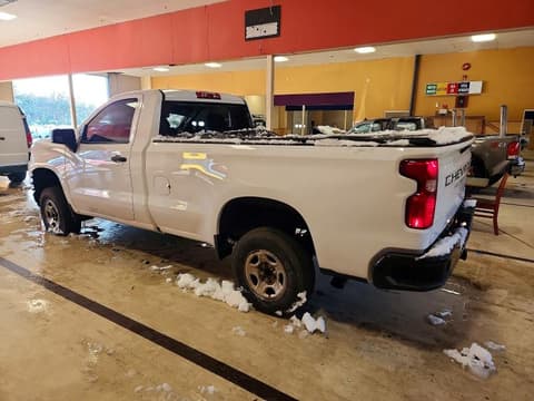 2019 Chevrolet Silverado, VIN 3GCNYAEHXKG168097. Фото 2 з 6 з аукціону Copart. Каталог авто зі США OpenDataCar.