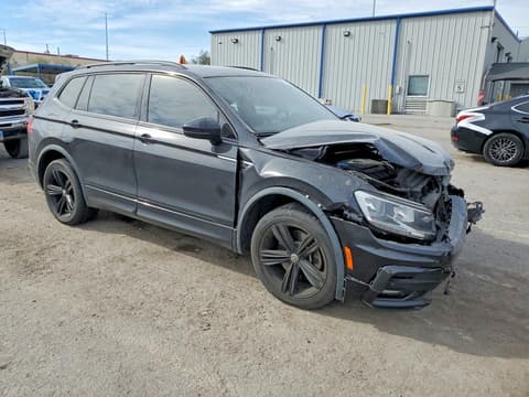 2019 Volkswagen Tiguan, VIN 3VV3B7AX4KM198630. Фото 4 з 6 з аукціону Copart. Каталог авто зі США OpenDataCar.