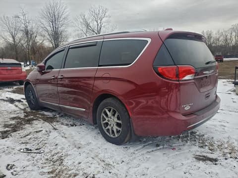 2020 Chrysler Pacifica, VIN 2C4RC1BG6LR276563. Фото 2 з 6 з аукціону Copart. Каталог авто зі США OpenDataCar.