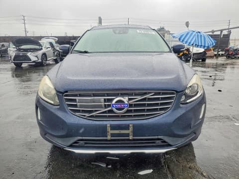 2015 Volvo XC60, VIN YV440MDK0F2685308. Фото 5 з 6 з аукціону Copart. Каталог авто зі США OpenDataCar.