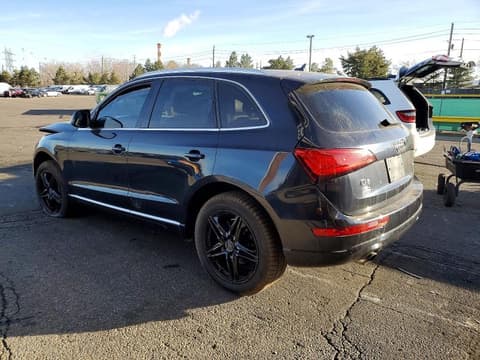 2014 Audi Q5, VIN WA1LFAFP1EA124683. Фото 2 з 6 з аукціону Copart. Каталог авто зі США OpenDataCar.