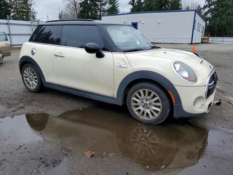 2015 Mini Cooper, VIN WMWXP7C58F2C60413. Фото 4 з 6 з аукціону Copart. Каталог авто зі США OpenDataCar.