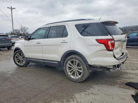 2018 Ford Explorer, VIN 1FM5K7F8XJGB84230. Фото 2 з 6 з аукціону Copart. Каталог авто зі США OpenDataCar.