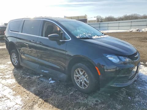 2023 Chrysler Voyager, VIN 2C4RC1CG2PR548577. Фото 4 з 6 з аукціону Copart. Каталог авто зі США OpenDataCar.