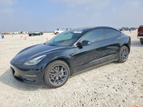 2022 Tesla Model 3, VIN 5YJ3E1EB1NF263511. Фото 1 з 6 з аукціону Copart. Каталог авто зі США OpenDataCar.