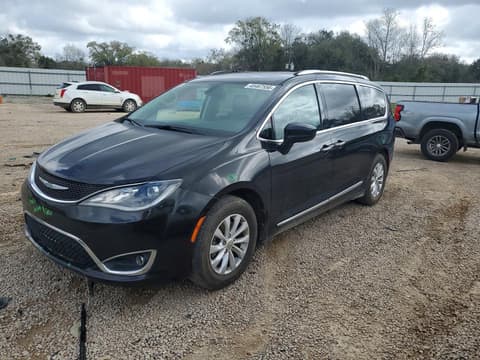 2018 Chrysler Pacifica, VIN 2C4RC1BG1JR128740. Фото 1 з 6 з аукціону Copart. Каталог авто зі США OpenDataCar.
