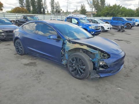 2018 Tesla Model 3, VIN 5YJ3E1EA3JF039254. Фото 4 з 6 з аукціону Copart. Каталог авто зі США OpenDataCar.