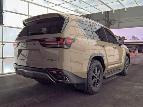 2025 Lexus LX, VIN JTJWD7CX3S4001264. Фото 4 из 6 с аукциона Copart. Каталог авто из США OpenDataCar.