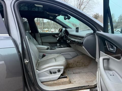 2018 Audi Q7, VIN WA1LAAF77JD044103. Фото 5 з 6 з аукціону Copart. Каталог авто зі США OpenDataCar.