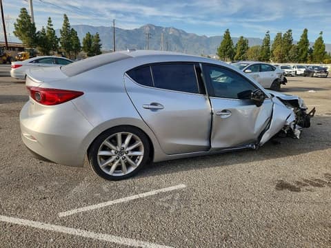 2017 Mazda 3, VIN 3MZBN1V71HM104234. Zdjęcie 3 z 6 z aukcji Copart. Katalog aut z USA OpenDataCar.