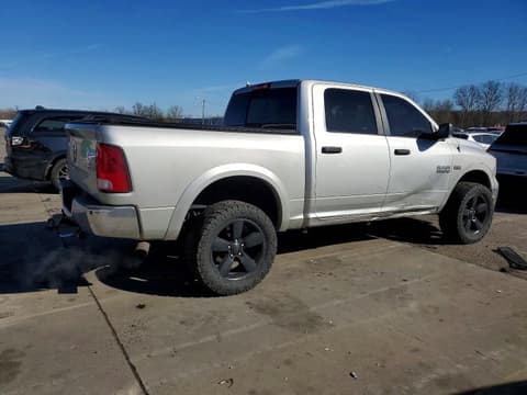 2015 Ram 1500, VIN 1C6RR7LT7FS628461. Фото 3 з 6 з аукціону Copart. Каталог авто зі США OpenDataCar.