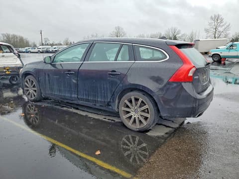 2015 Volvo V60, VIN YV140MEM6F1265863. Фото 2 из 6 с аукциона Copart. Каталог авто из США OpenDataCar.