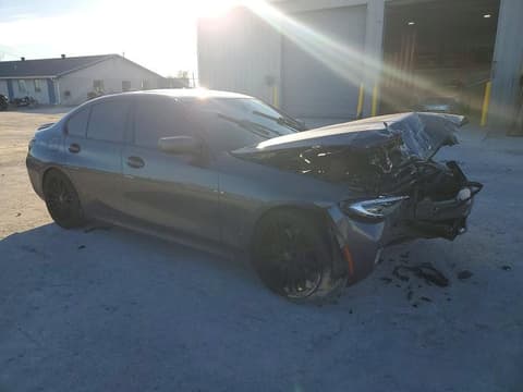 2020 Bmw motorrad 330i, VIN 3MW5R1J02L8B09373. Фото 4 з 6 з аукціону Copart. Каталог авто зі США OpenDataCar.