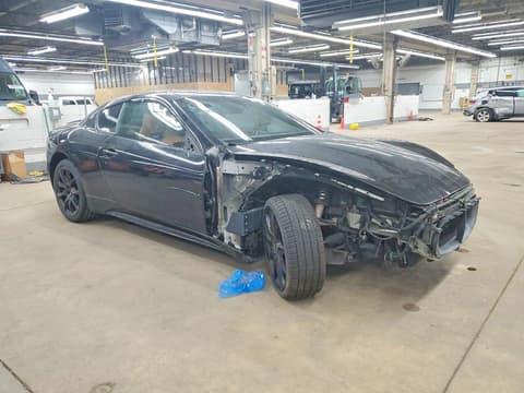 2013 Maserati GranTurismo, VIN ZAM45VLA8D0067998. Фото 4 з 6 з аукціону Copart. Каталог авто зі США OpenDataCar.