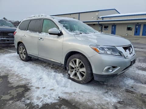 2013 Nissan Pathfinder, VIN 5N1AR2MM1DC654587. Фото 4 з 6 з аукціону Copart. Каталог авто зі США OpenDataCar.