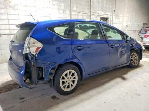 2014 Toyota Prius V, VIN JTDZN3EUXE3319496. Фото 3 з 6 з аукціону Copart. Каталог авто зі США OpenDataCar.