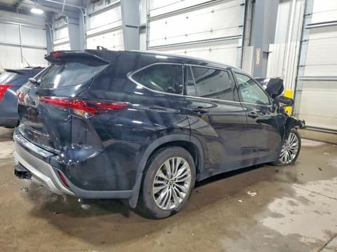 2025 Toyota Highlander, VIN 5TDKDRBH1SS576555. Фото 3 з 6 з аукціону Copart. Каталог авто зі США OpenDataCar.