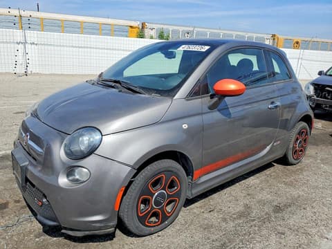 2013 Fiat 500, VIN 3C3CFFGE6DT745980. Фото 1 з 6 з аукціону Copart. Каталог авто зі США OpenDataCar.