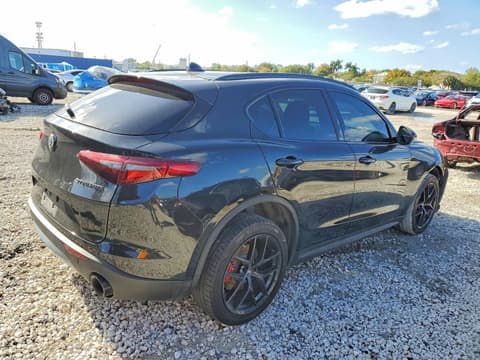 2019 Alfa romeo Stelvio, VIN ZASPAJAN9K7C59485. Фото 3 з 6 з аукціону Copart. Каталог авто зі США OpenDataCar.