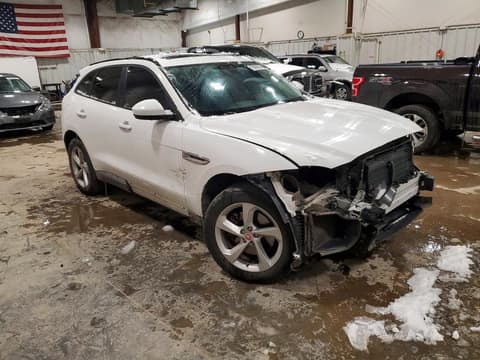 2018 Jaguar F-Pace, VIN SADCJ2GX1JA201690. Фото 4 з 6 з аукціону Copart. Каталог авто зі США OpenDataCar.