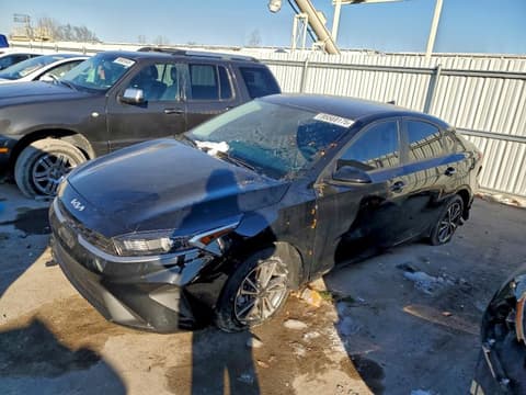 2023 Kia Forte, VIN 3KPF24AD4PE567150. Фото 1 з 6 з аукціону Copart. Каталог авто зі США OpenDataCar.