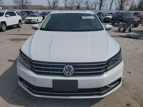 2016 Volkswagen Passat, VIN 1VWBS7A30GC010280. Zdjęcie 5 z 6 z aukcji Copart. Katalog aut z USA OpenDataCar.