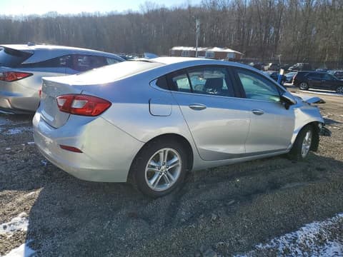 2018 Chevrolet Cruze, VIN 1G1BE5SM0J7108305. Фото 3 з 6 з аукціону Copart. Каталог авто зі США OpenDataCar.
