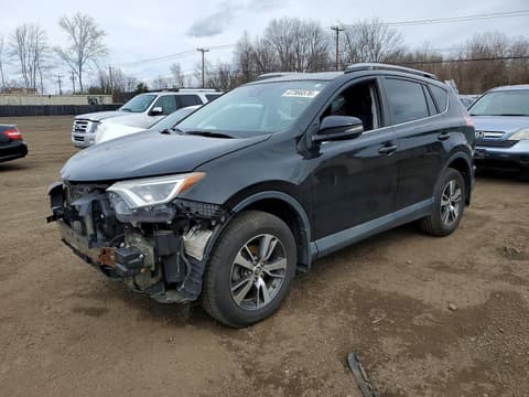 2018 Toyota RAV4, VIN 2T3RFREV6JW722343. Фото 1 з 6 з аукціону Copart. Каталог авто зі США OpenDataCar.