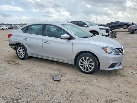 2017 Nissan Sentra, VIN 3N1AB7AP4HY252986. Фото 4 з 6 з аукціону Copart. Каталог авто зі США OpenDataCar.