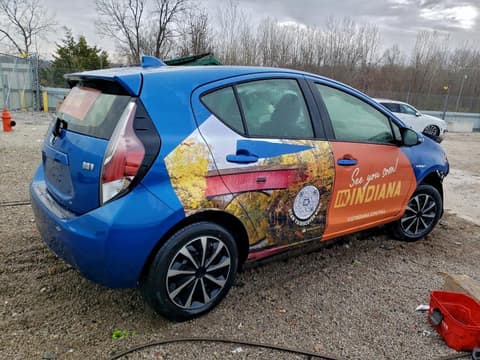 2015 Toyota Prius C, VIN JTDKDTB33F1105690. Фото 3 з 6 з аукціону Copart. Каталог авто зі США OpenDataCar.