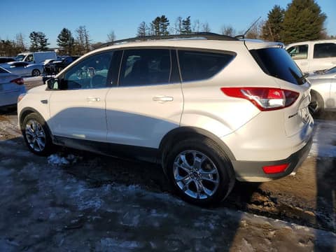 2016 Ford Escape, VIN 1FMCU0GXXGUA97341. Фото 2 з 6 з аукціону Copart. Каталог авто зі США OpenDataCar.