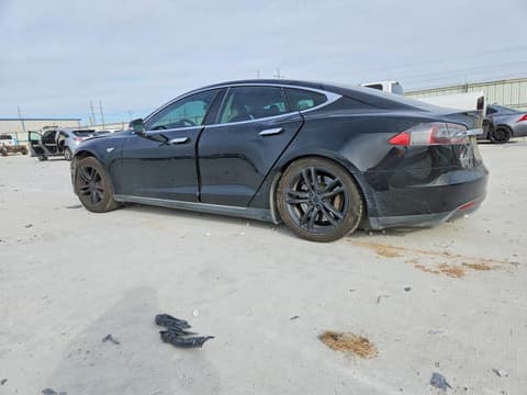 2013 Tesla Model S, VIN 5YJSA1CN4DFP20265. Фото 2 з 6 з аукціону Copart. Каталог авто зі США OpenDataCar.