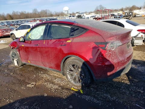 2024 Tesla Model Y, VIN 7SAYGAEE1RF115359. Фото 2 з 6 з аукціону Copart. Каталог авто зі США OpenDataCar.