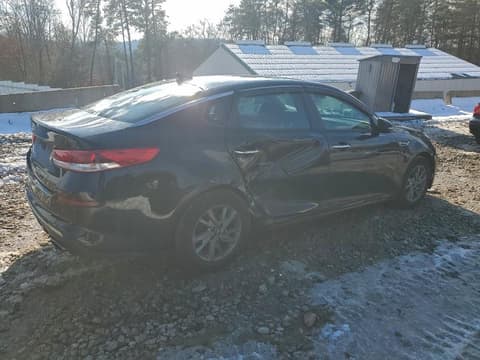 2019 Kia Optima, VIN 5XXGT4L32KG325351. Zdjęcie 3 z 6 z aukcji Copart. Katalog aut z USA OpenDataCar.