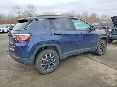 2020 Jeep Compass, VIN 3C4NJDDBXLT203314. Фото 3 з 6 з аукціону Copart. Каталог авто зі США OpenDataCar.
