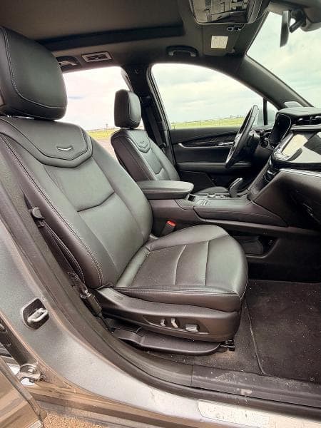 2023 Cadillac XT6, VIN 1GYKPCRS2PZ172282. Фото 5 з 6 з аукціону Copart. Каталог авто зі США OpenDataCar.