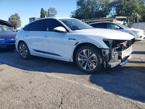 2021 Audi e-tron Sportback, VIN WA12AAGE6MB006967. Фото 4 из 6 с аукциона Copart. Каталог авто из США OpenDataCar.