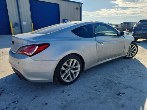 2014 Hyundai Genesis, VIN KMHHU6KJ1EU113855. Фото 3 з 6 з аукціону Copart. Каталог авто зі США OpenDataCar.
